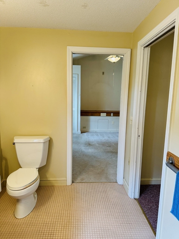 80 Jeffrey Road Springfield, MA 01119 - Photo 22 of 32 a bathroom with a toilet and a shower