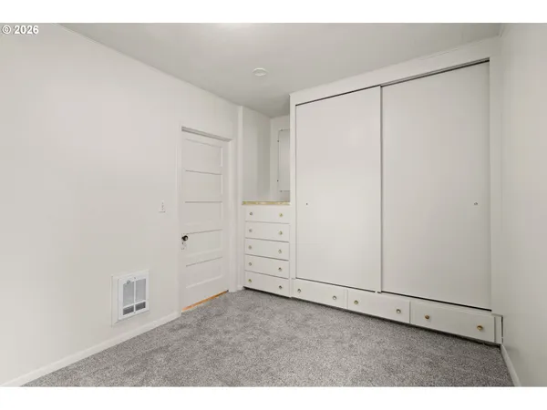 $255,000 | 220 Northwest Lincoln Street, Sheridan, OR 97378