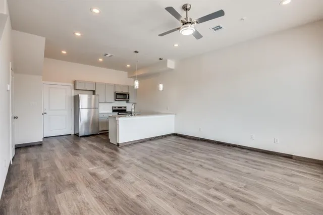 $2,100 | 710 Benge Drive, Unit C, Arlington, TX 76013