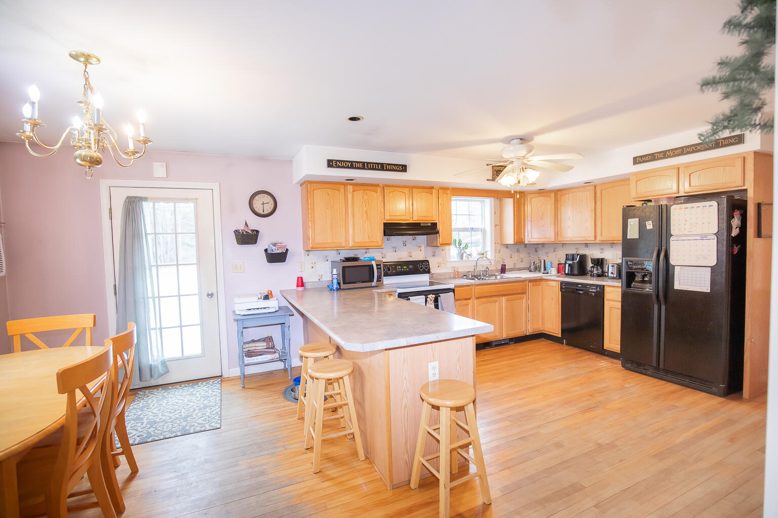 872 River Road Richmond, ME 04357 - Photo 3 of 57 5S2A1016