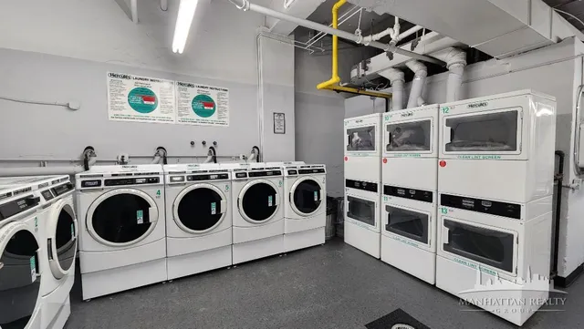 $4,750 | 150 East 39th Street, Unit 1703 | Murray Hill