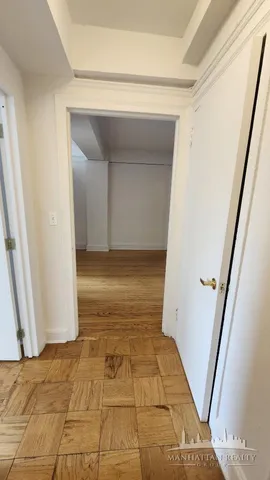 $4,750 | 150 East 39th Street, Unit 1703 | Murray Hill