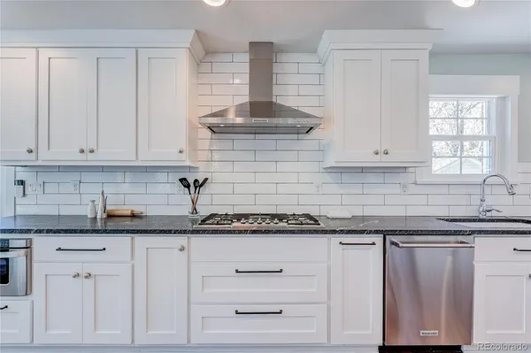 $1,300,000 | 495 South York Street, Denver, CO 80209