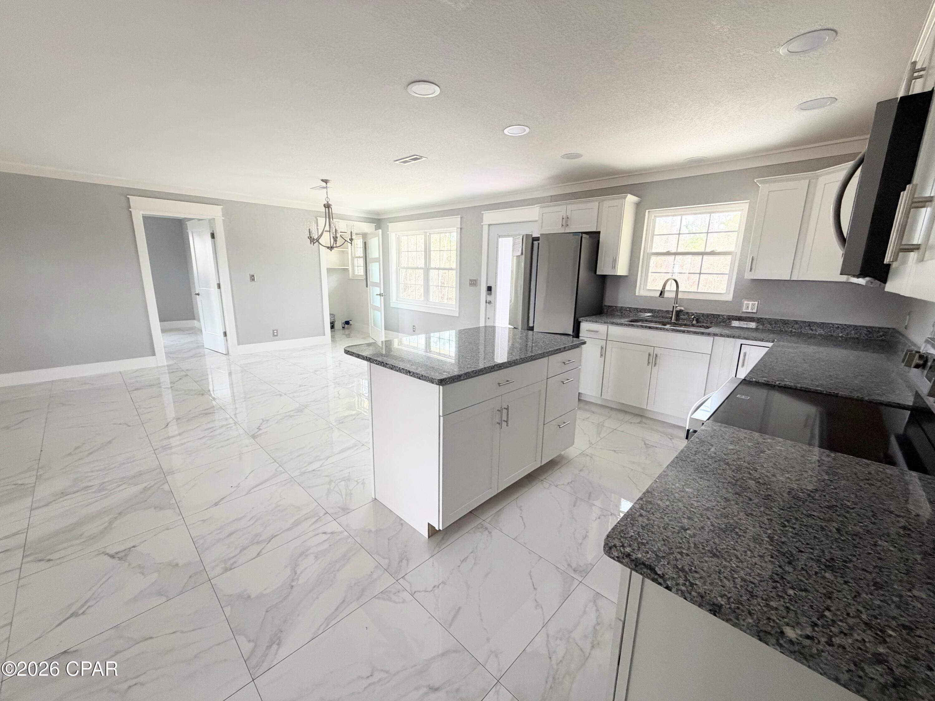 2112 Inwood Road Sneads, FL 32460 - Photo 9 of 32