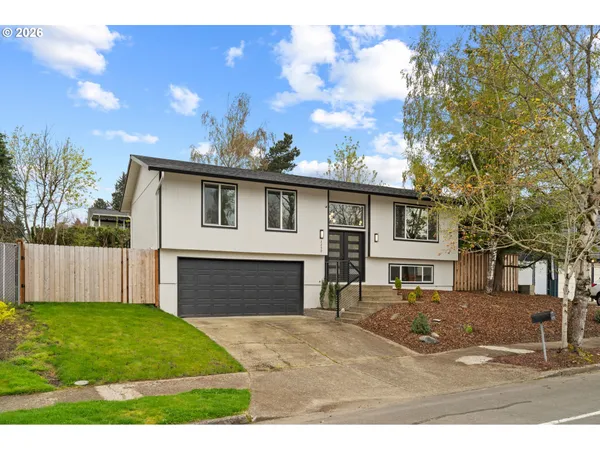 $539,900 | 3250 Southwest Binford Lake Parkway, Gresham, OR 97080