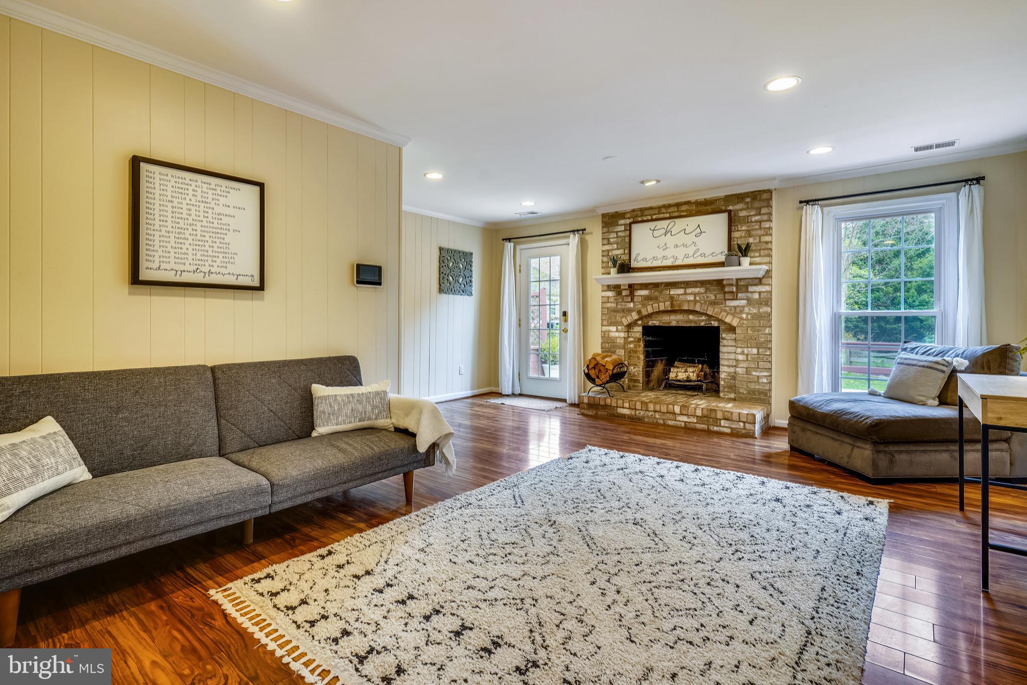 110 Minor Road Sterling, VA 20165 - Photo 13 of 57 Gathering room opens to outdoor space, large deck