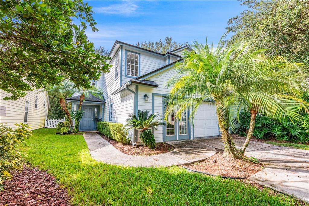 MOVE-IN READY 3BD/2.5BA 2 Story Home with a LOW HOA in the highly desired Winter Springs community of Chelsea Parc at Tuscawilla and ZONED for TOP RATED SEMINOLE COUNTY SCHOOLS!