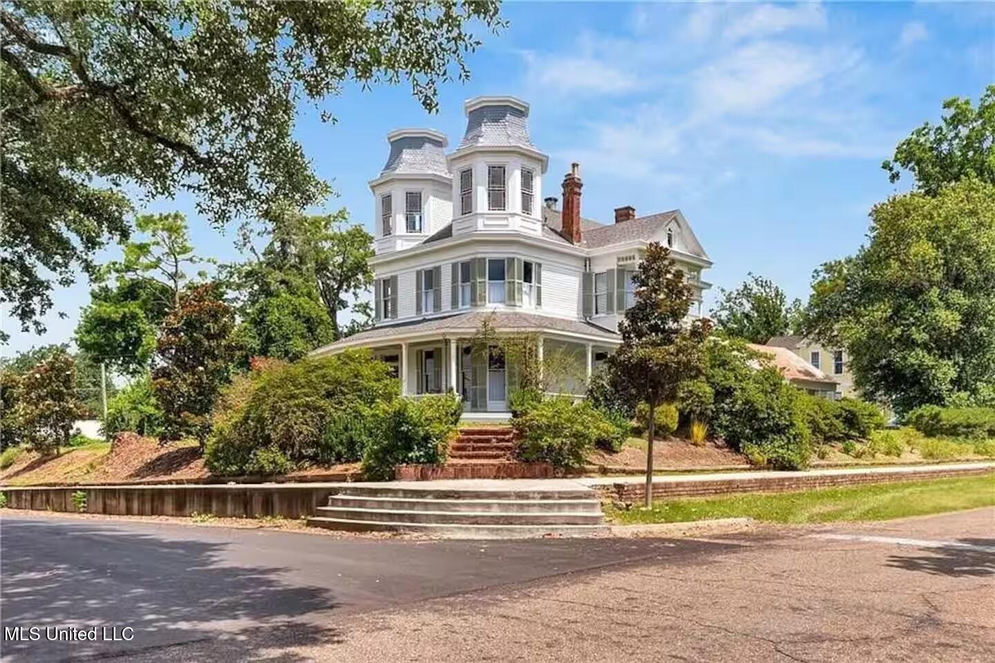 300 Linton Avenue Natchez, MS 39120 - Photo 1 of 17 300LintonAve