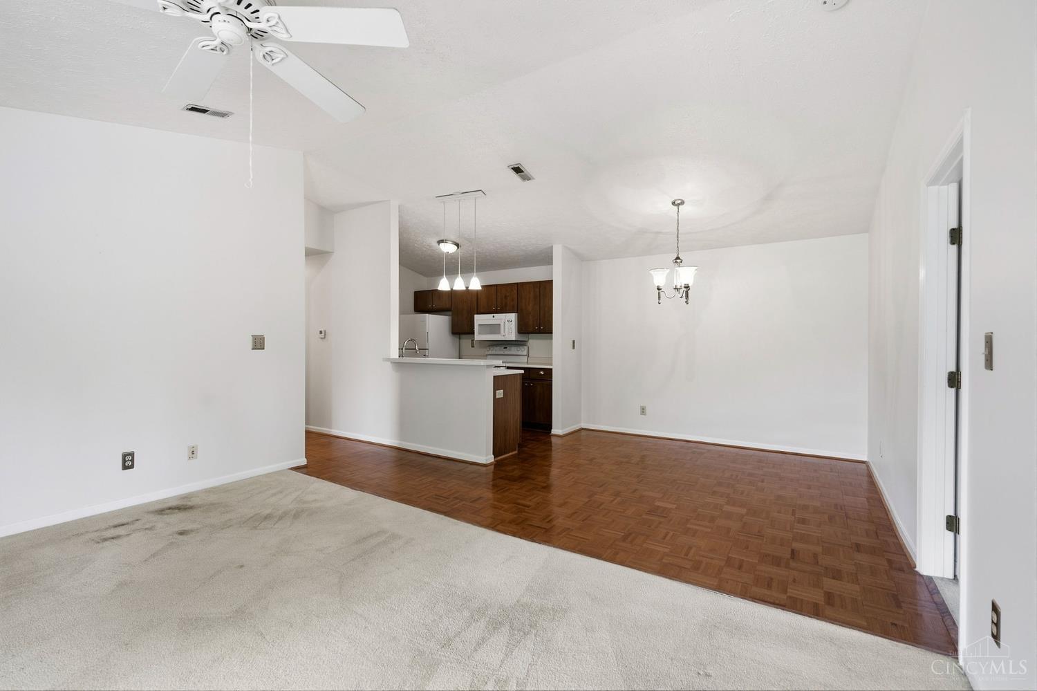 7633 Montgomery Road, Unit 7633 Cincinnati, OH 45236 - Photo 11 of 62 Gallery Image 11