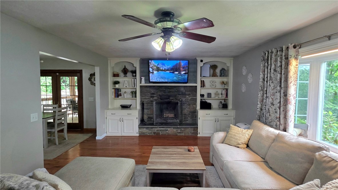 10662 Tannery Creek Road Caton, NY 14830 - Photo 13 of 43 Living room