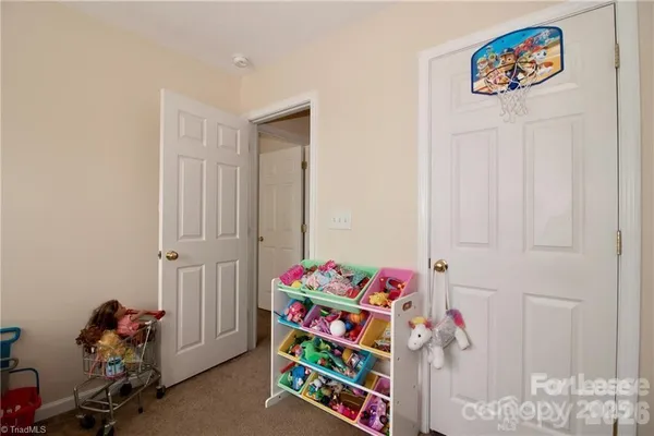 $1,575 | 137 Lynch Circle, Mooresville, NC 28117