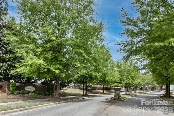 $1,575 | 137 Lynch Circle, Mooresville, NC 28117