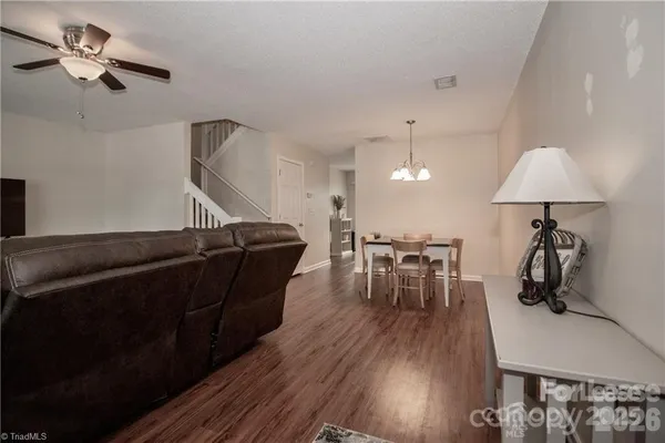 $1,575 | 137 Lynch Circle, Mooresville, NC 28117