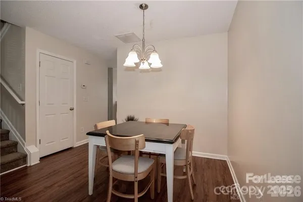 $1,575 | 137 Lynch Circle, Mooresville, NC 28117