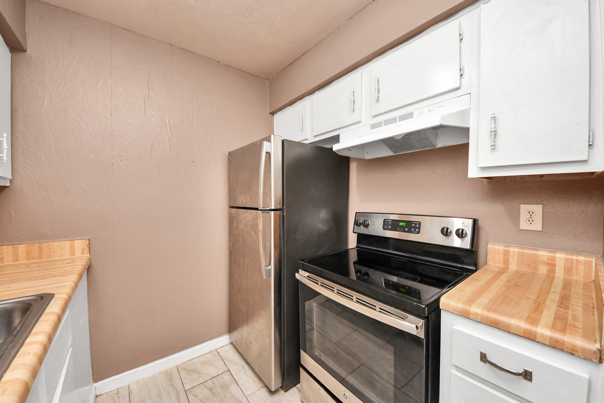 6161 Reims Road, Unit 1203 Houston, TX 77036 - Photo 14 of 34 Gallery Image 14