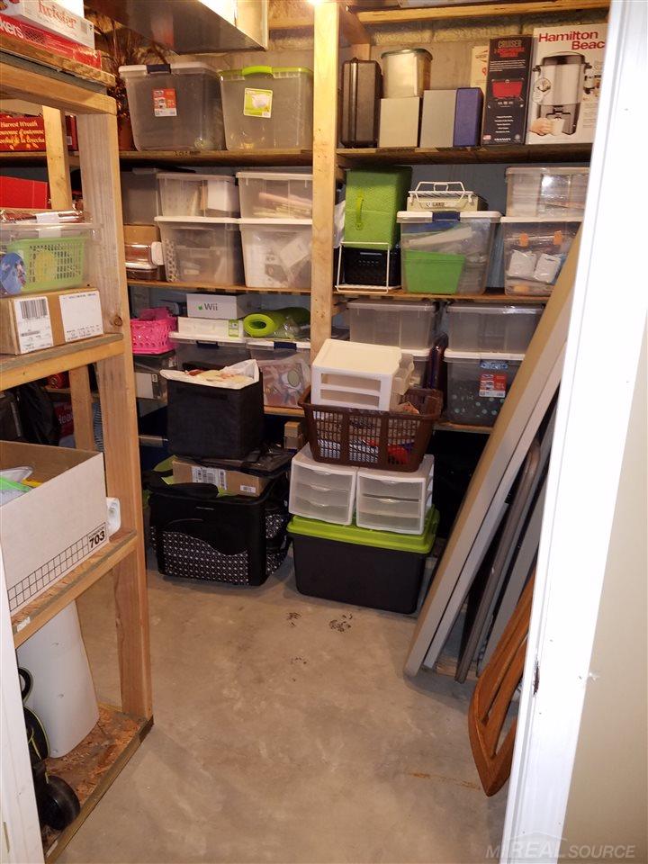 47866 Gloede Road Macomb, MI 48044 - Photo 41 of 42 Storage Area