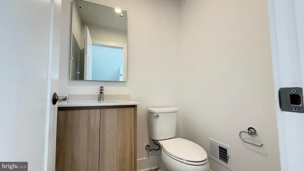 $5,000 | 2106 Henson Norris Street, Rockville, MD 20850