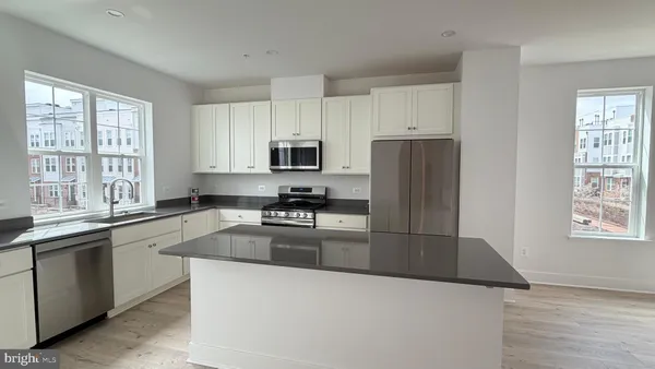 $5,000 | 2106 Henson Norris Street, Rockville, MD 20850