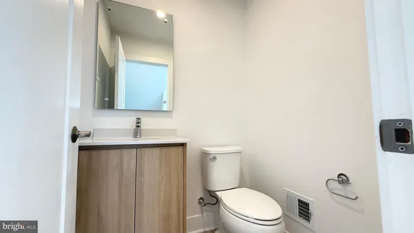 $5,000 | 2106 Henson Norris Street, Rockville, MD 20850