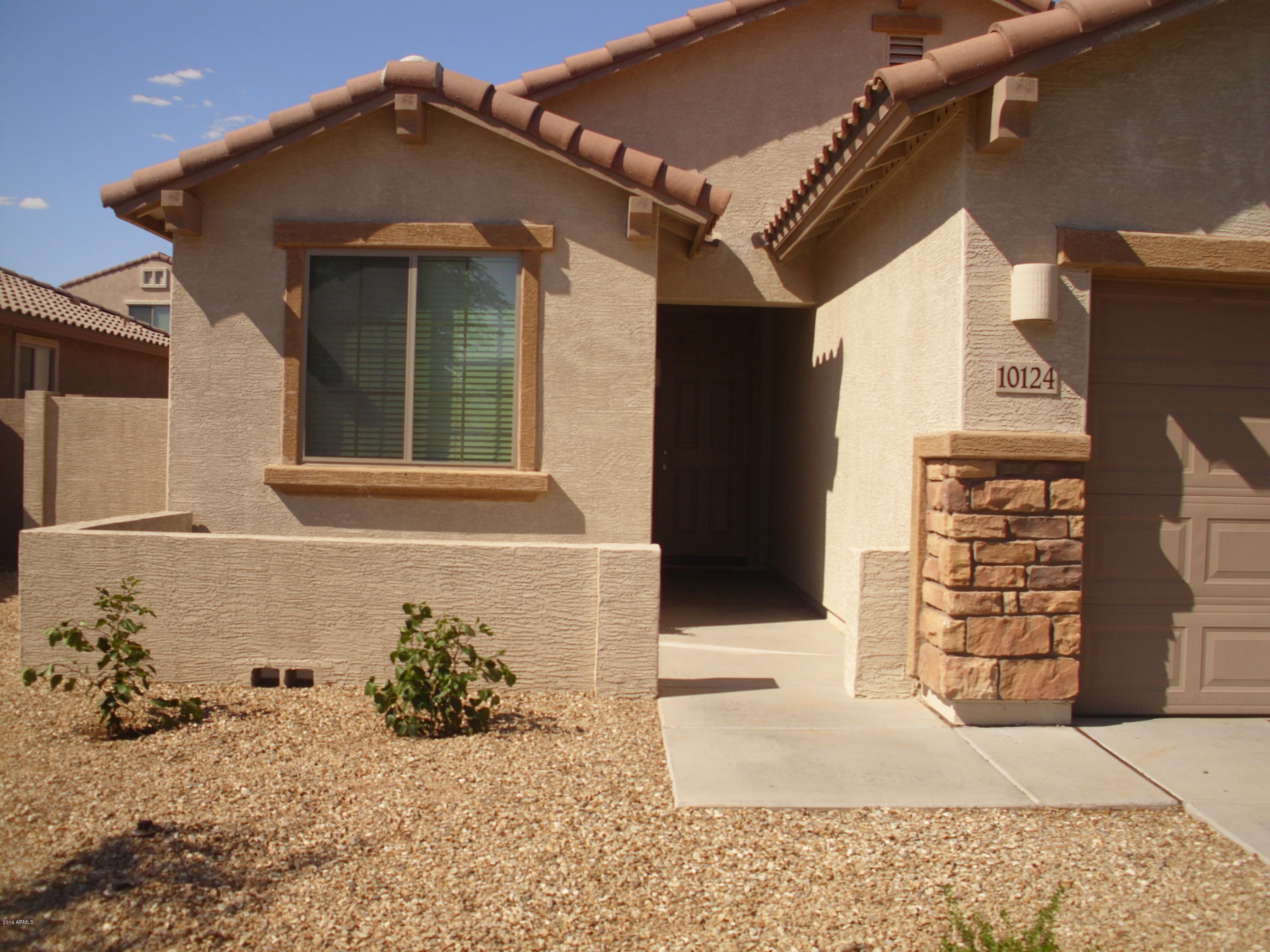 10124 West Chipman Road Tolleson, AZ 85353 - Photo 4 of 22 Front 5