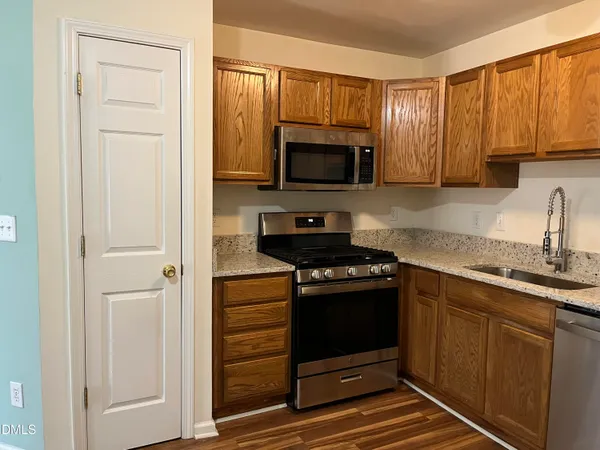 $1,595 | 3030 Barrymore Street, Unit 109, Raleigh, NC 27603