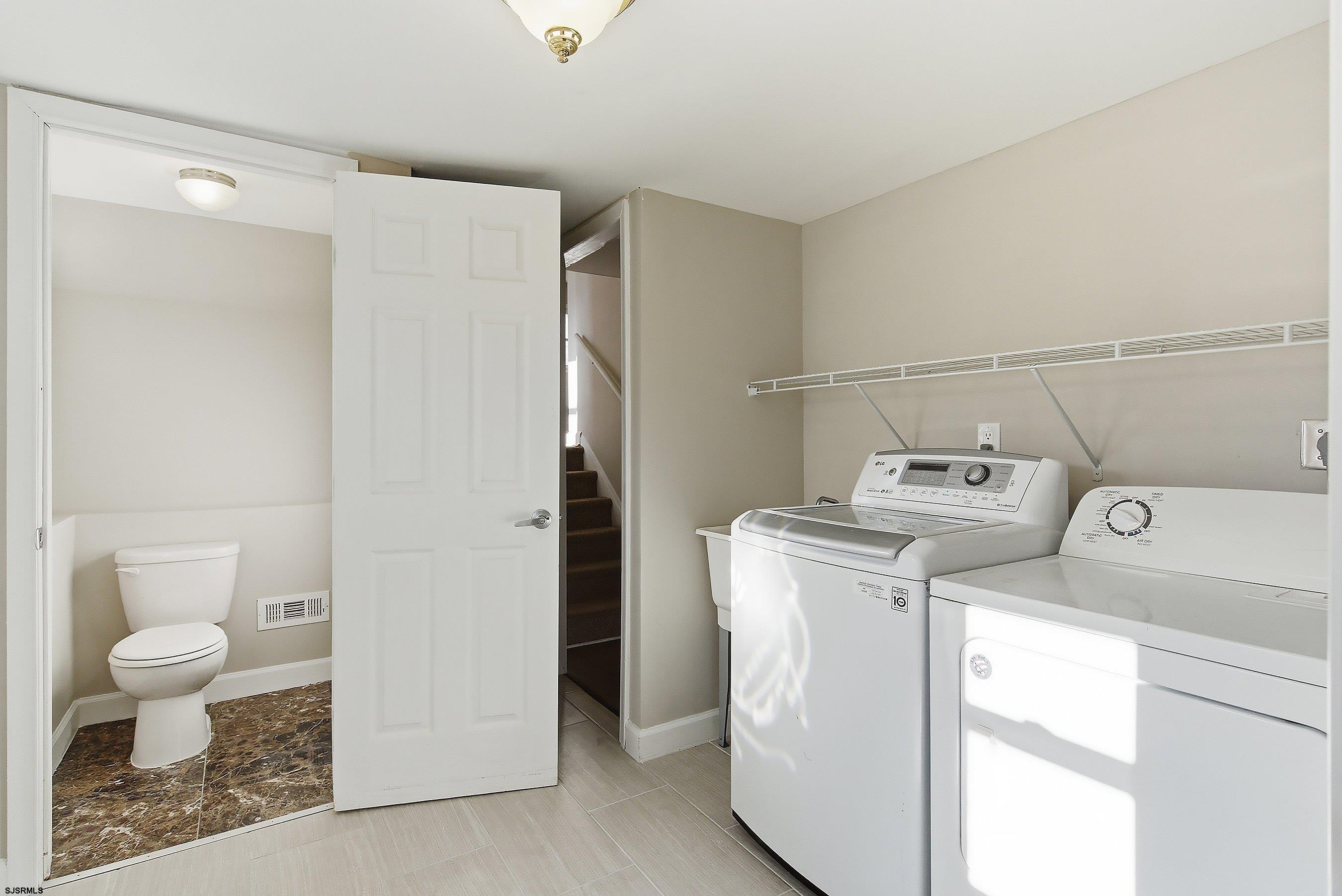 183 Jordan Road Somers Point, NJ 08244 - Photo 39 of 42 a utility room with dryer and washer