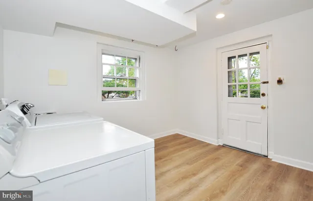 a view of utility room with washer and dryer