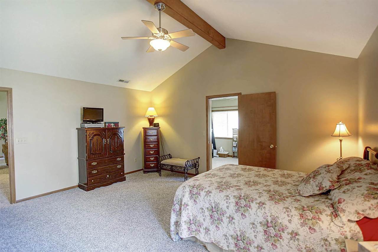 6116 Shadow Ridge Place Fort Wayne, IN 46804 - Photo 16 of 31 Gallery Image 16