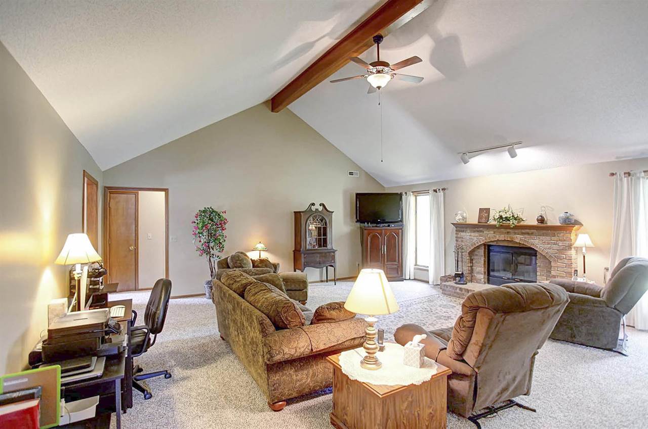 6116 Shadow Ridge Place Fort Wayne, IN 46804 - Photo 6 of 31 Gallery Image 6