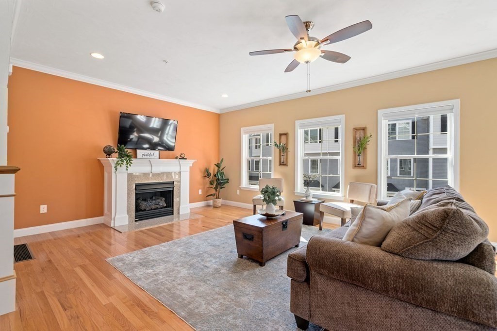 86 Compass Point, Unit 86 North Andover, MA 01845 - Photo 10 of 20 Gallery Image 10