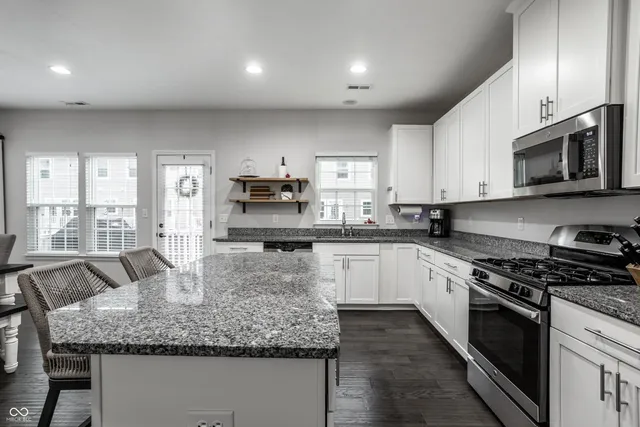 $350,000 | 13616 Whitten Drive North, Fishers, IN 46037