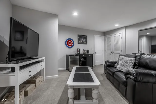 $350,000 | 13616 Whitten Drive North, Fishers, IN 46037