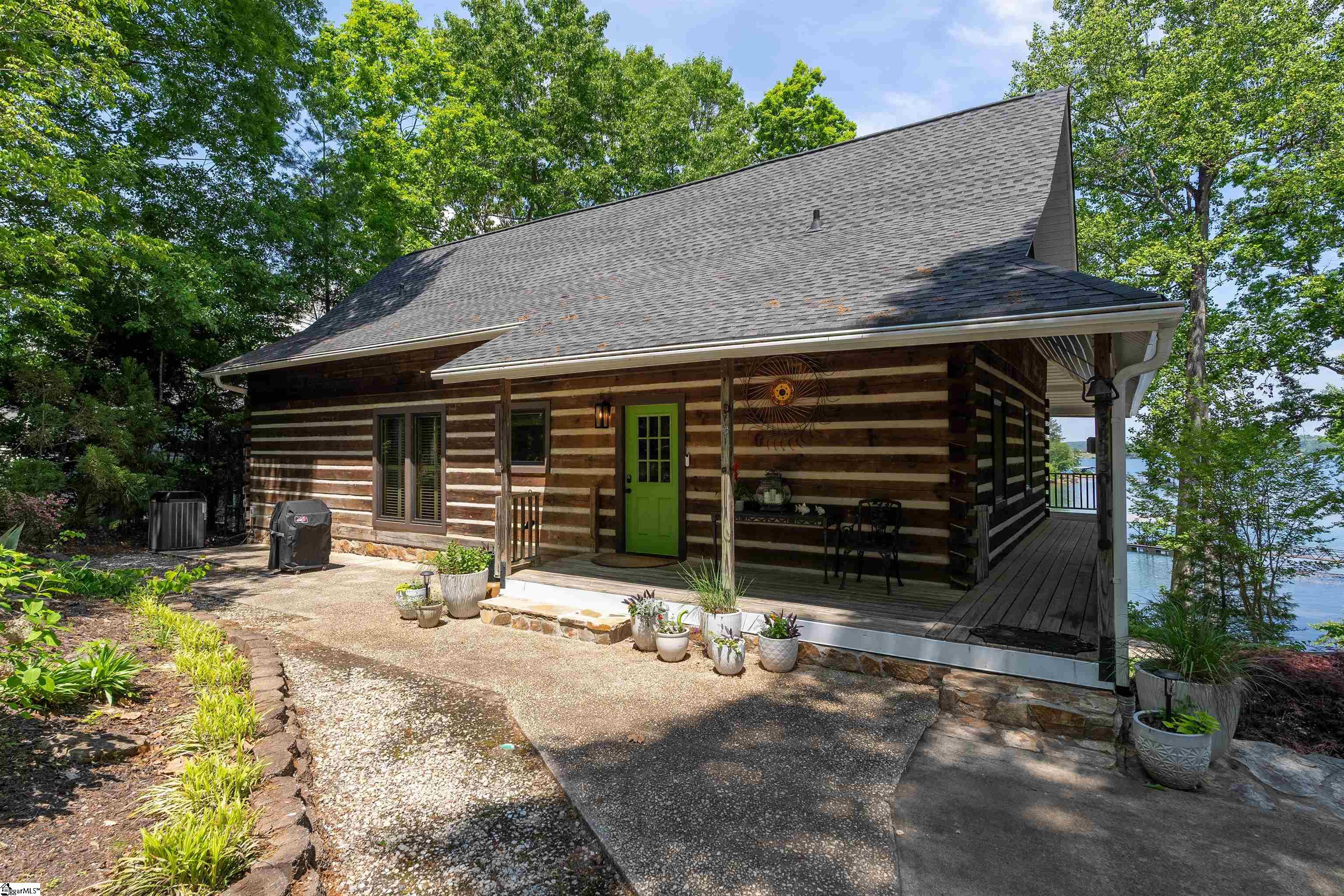 295 Sugarhill Road Seneca, SC 29672 - Photo 4 of 50 Gallery Image 4