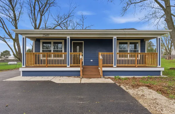 $389,900 | 25449 West Us Highway, Plainfield, IL 60585
