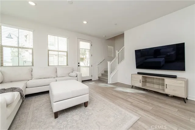 $1,199,999 | 10502 Triple Crown Lane, Cypress, CA 90720