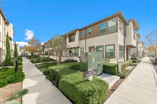$1,199,999 | 10502 Triple Crown Lane, Cypress, CA 90720