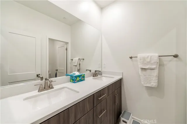 $1,199,999 | 10502 Triple Crown Lane, Cypress, CA 90720