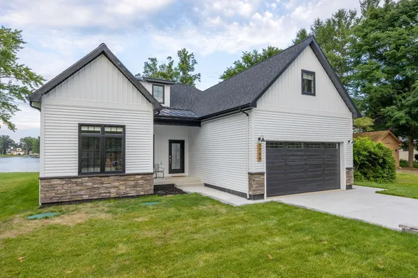 $799,000 | 7784 C Court, Canadian Lakes, MI 49346