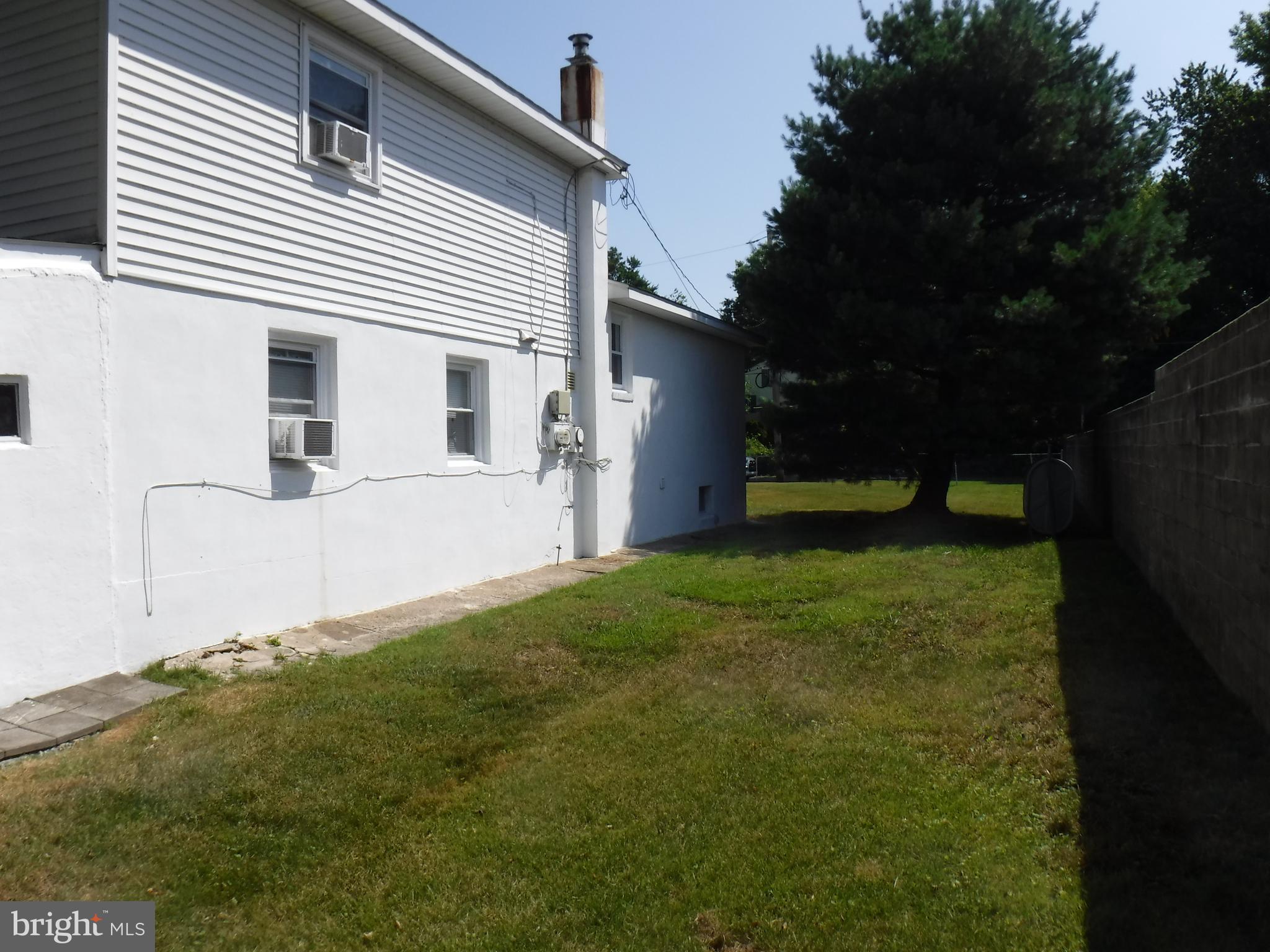 942 Rosa Avenue Croydon, PA 19021 - Photo 7 of 21 Gallery Image 7