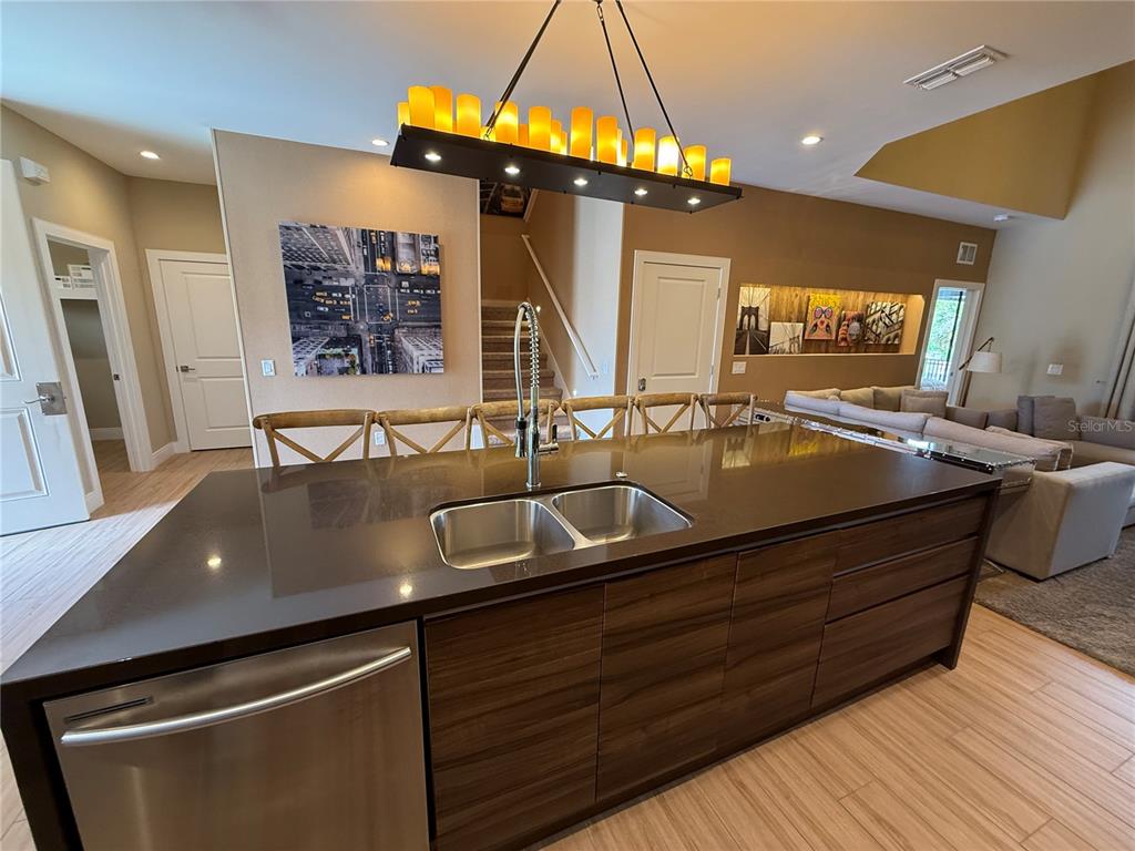 3065 Rockefeller Way Kissimmee, FL 34747 - Photo 7 of 59