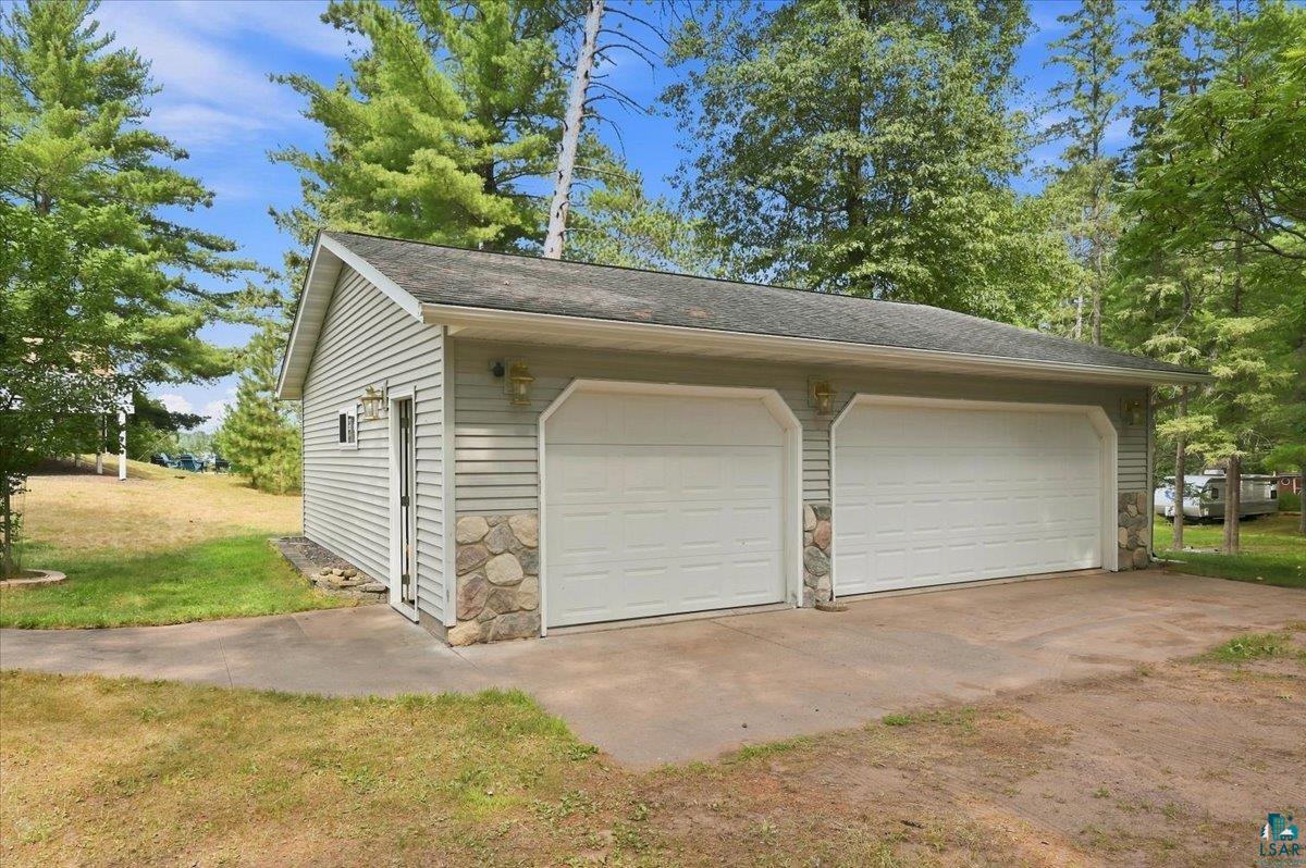 W8668 Peninsula Road Minong, WI 54859 - Photo 4 of 38 Gallery Image 4