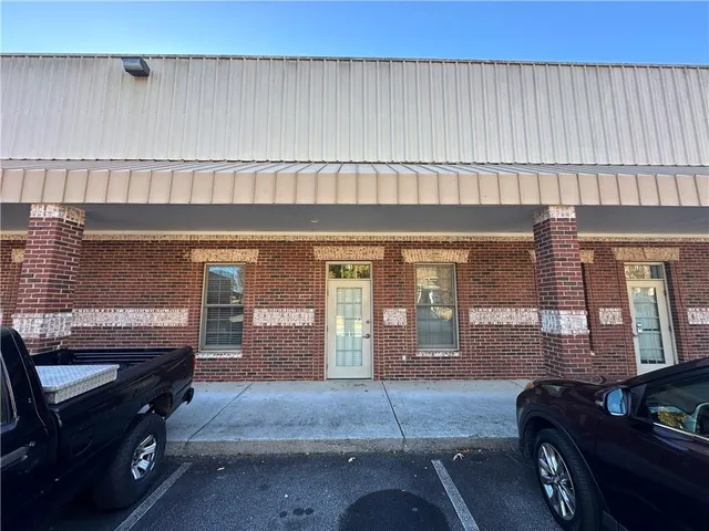 $2,300 | 4462 Bretton Court Northwest, Unit 11, Acworth, GA 30101