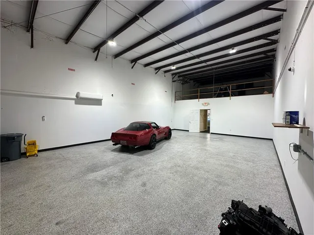 $2,300 | 4462 Bretton Court Northwest, Unit 11, Acworth, GA 30101