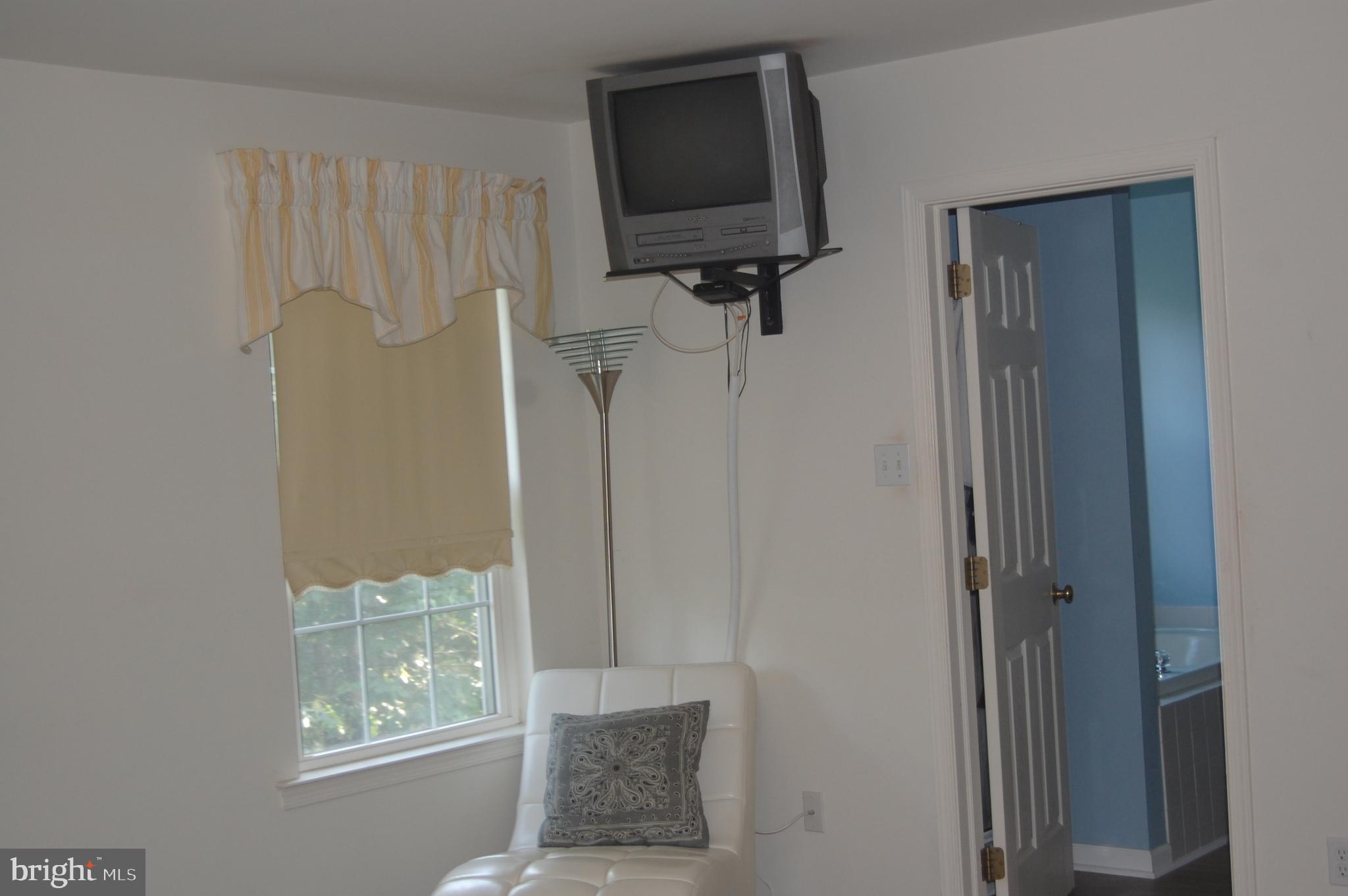 1680 Bahr Road Pottstown, PA 19464 - Photo 12 of 23 Master Bedroom