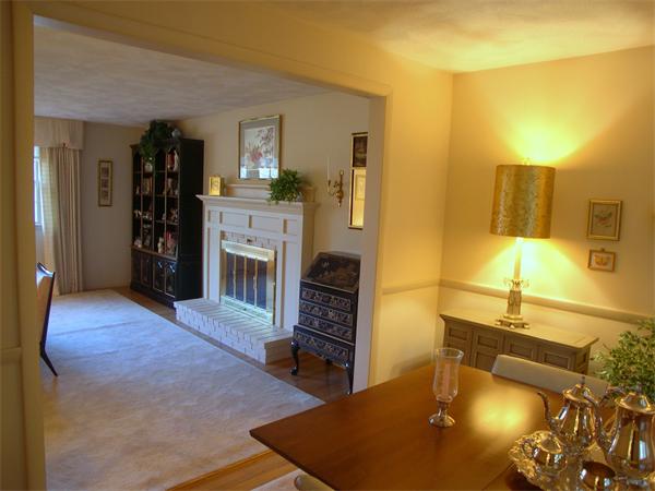 51 Ledgewood Road Framingham, MA 01701 - Photo 8 of 30 Gallery Image 8