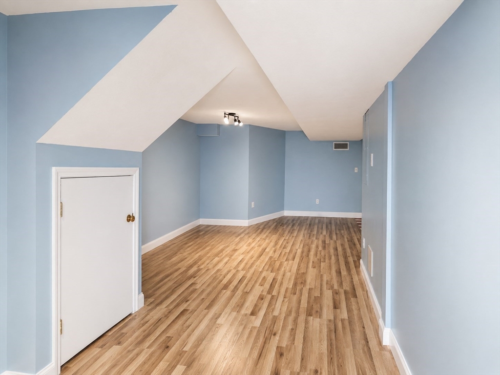 41 Burnett Road, Unit 41 Revere, MA 02151 - Photo 15 of 29 Gallery Image 15