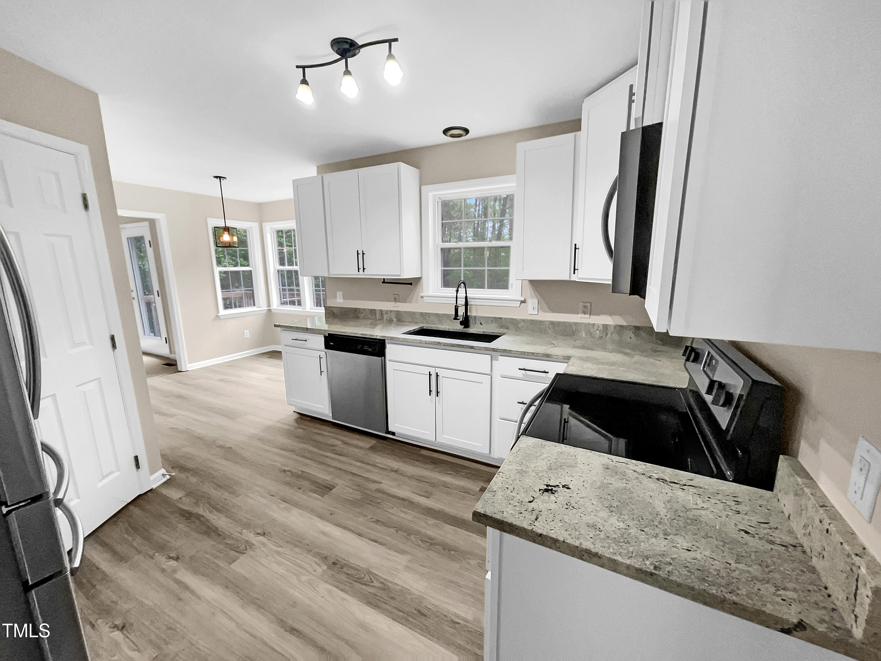 186 South Ridge Drive Garner, NC 27529 - Photo 10 of 19 listing_7