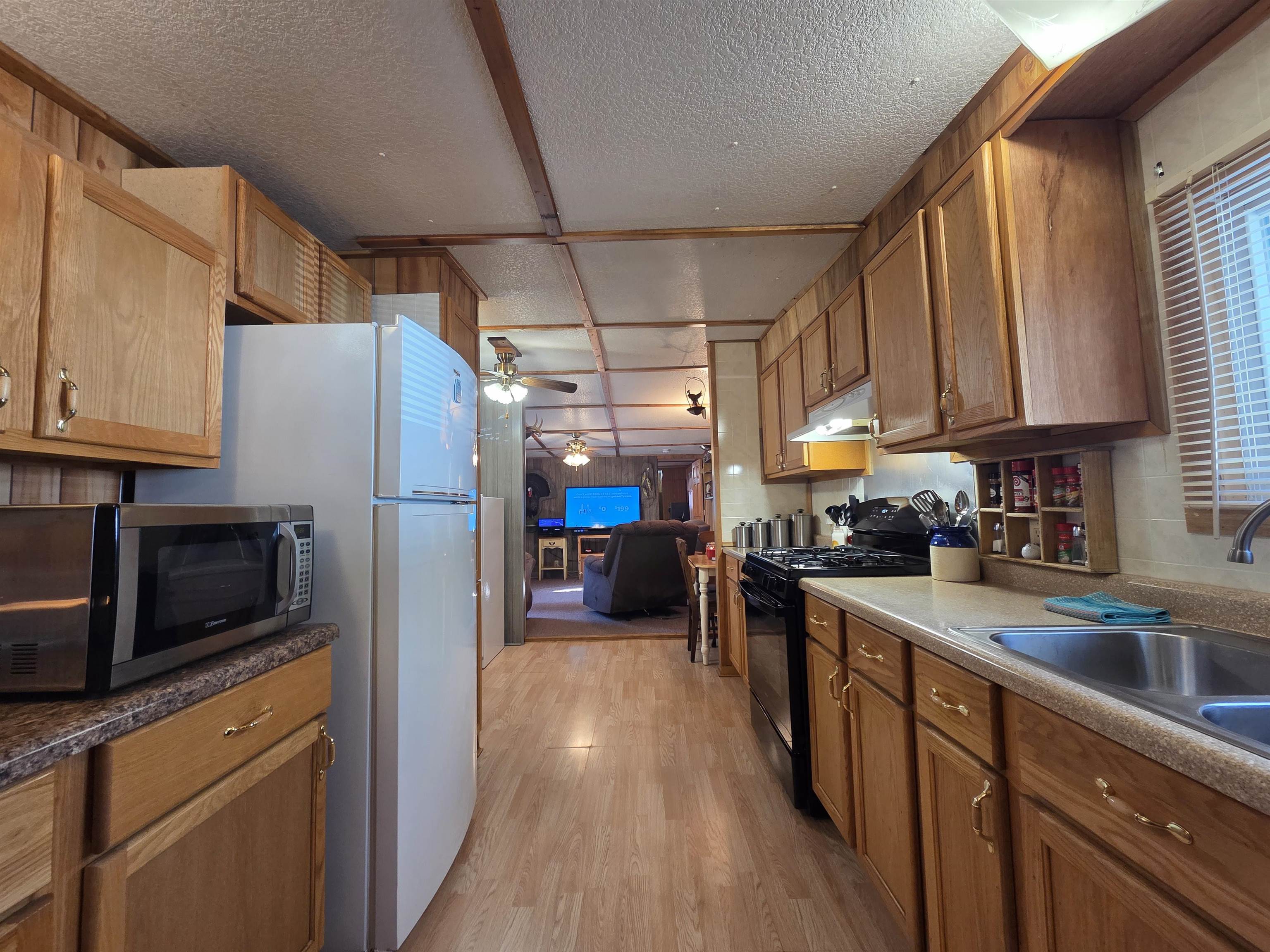 119 North 8th Avoca, WI 53506 - Photo 13 of 27