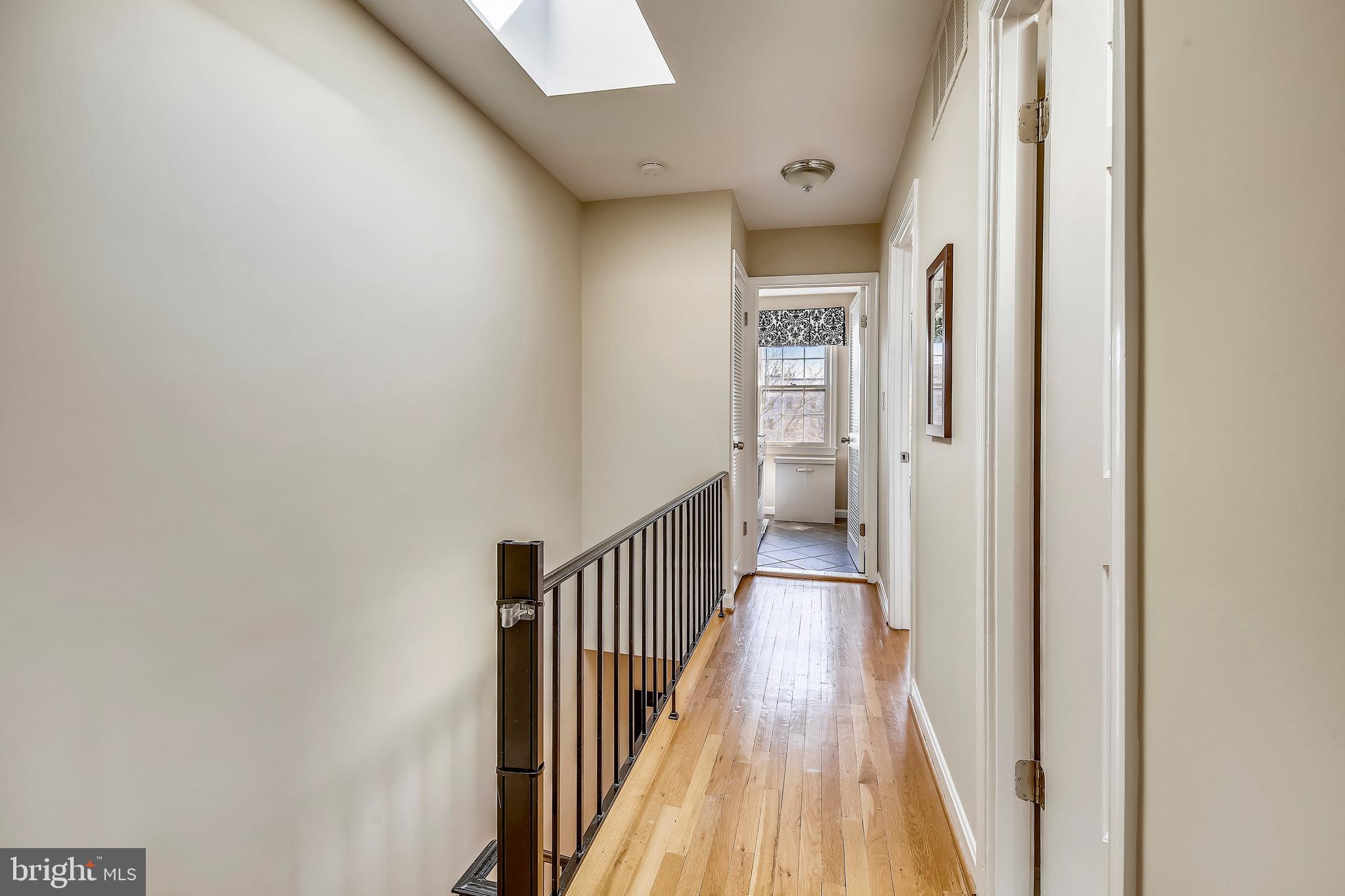 802 D Street Southeast Washington, DC 20003 - Photo 23 of 38 Upper Level 2 Landing