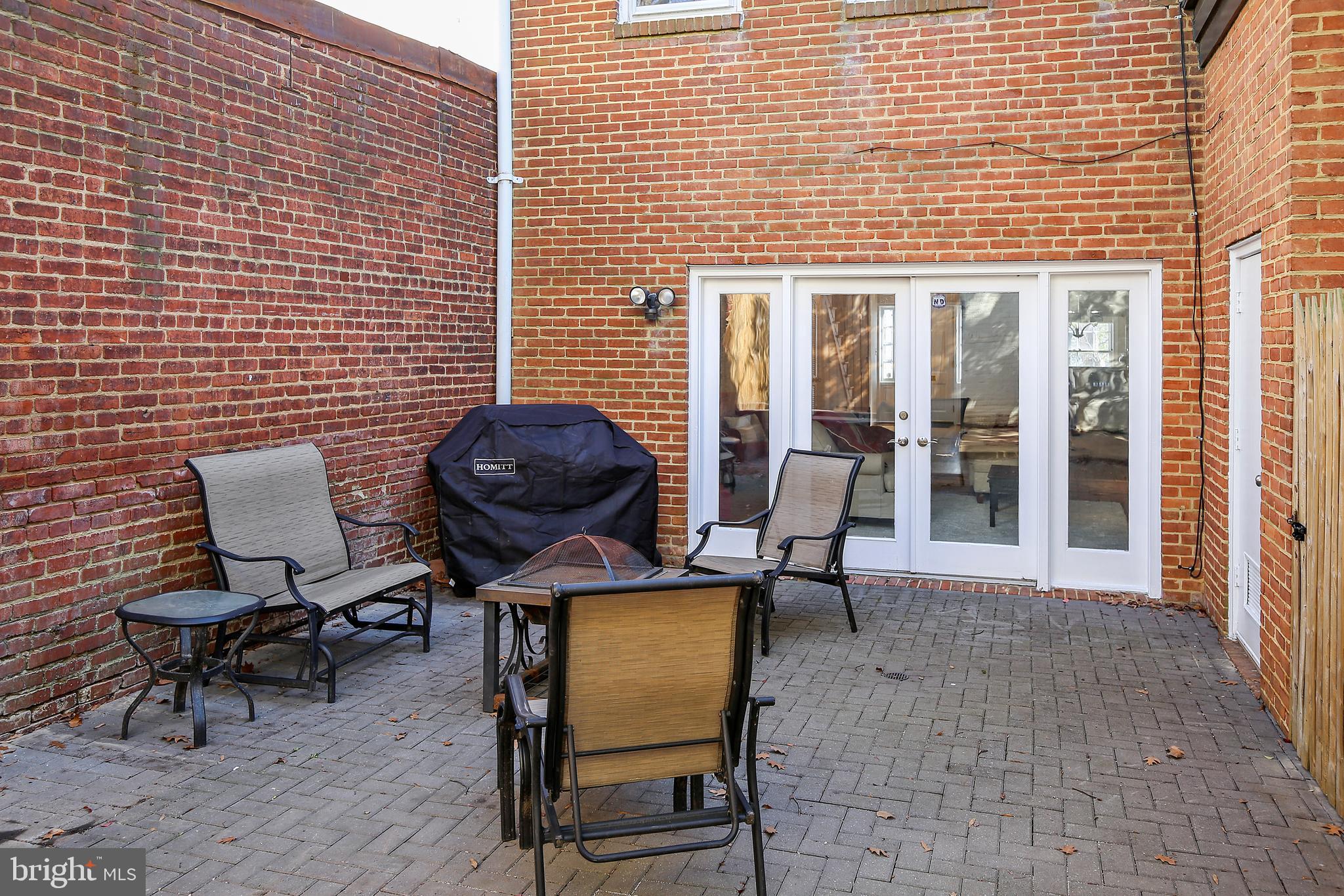 802 D Street Southeast Washington, DC 20003 - Photo 32 of 38 Patio